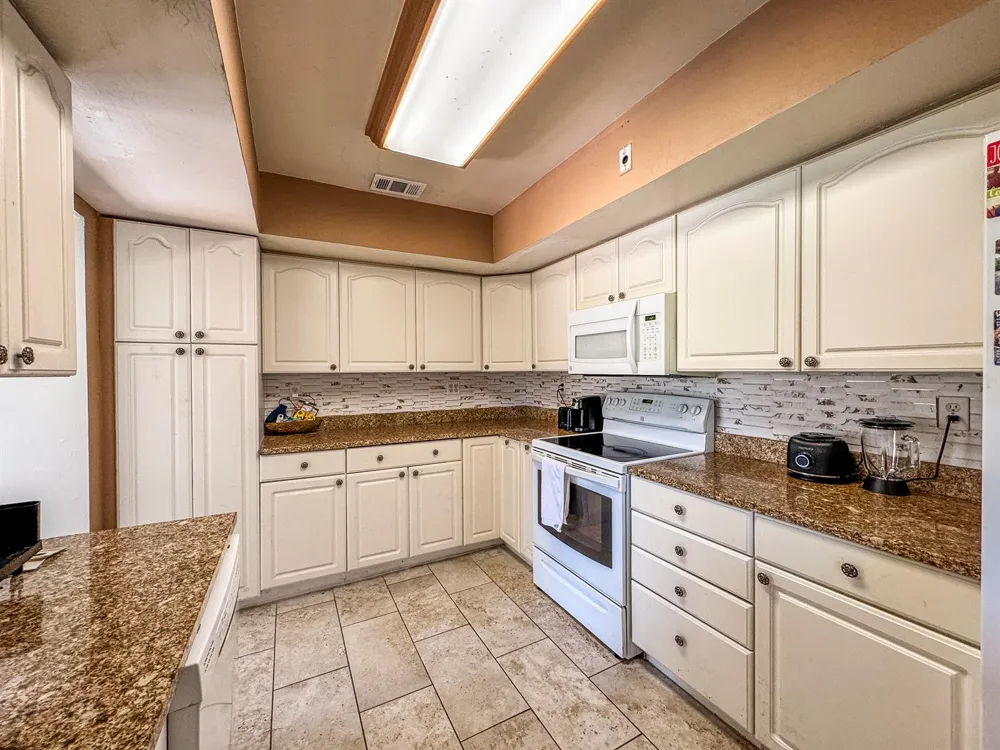 1326 Lake Erie Drive Lake Worth, FL 33461