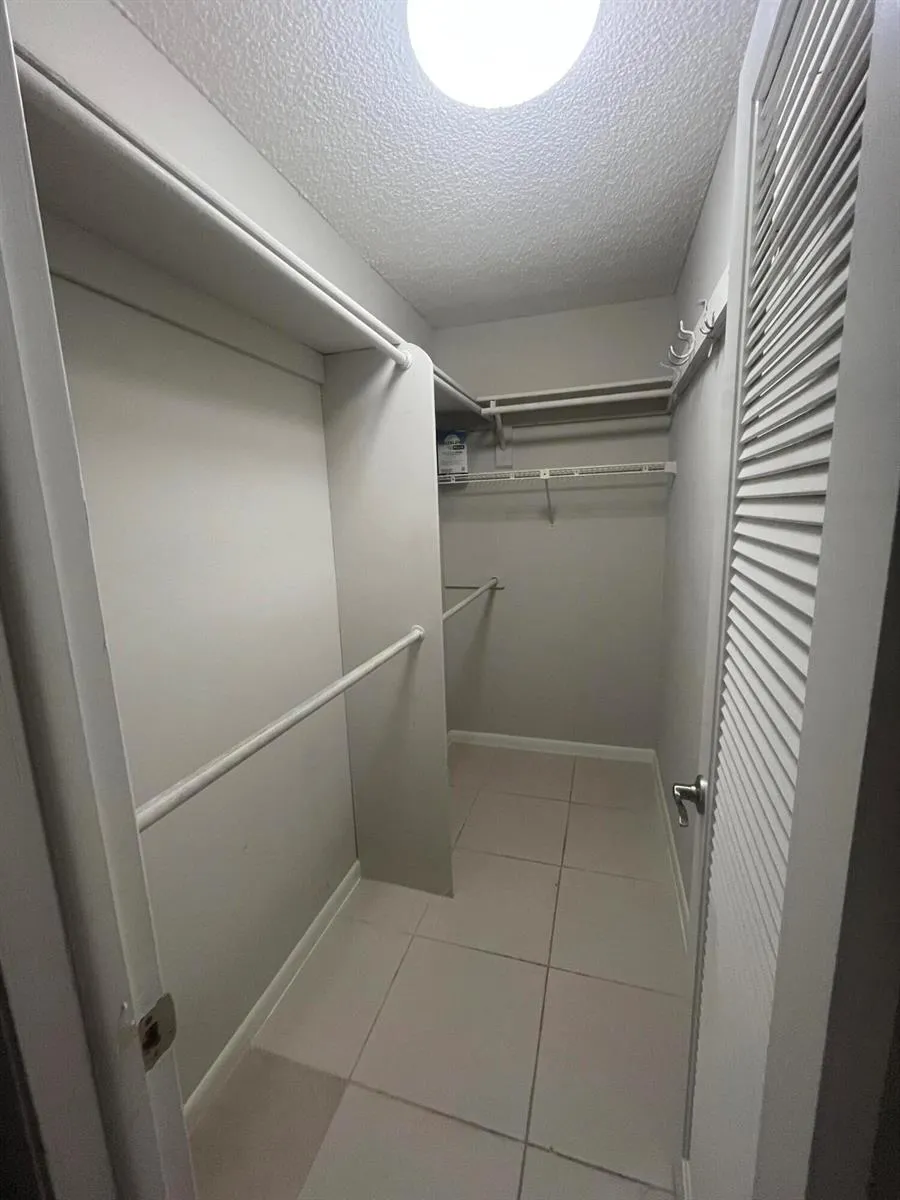 93 Normandy B Delray Beach, FL 33484
