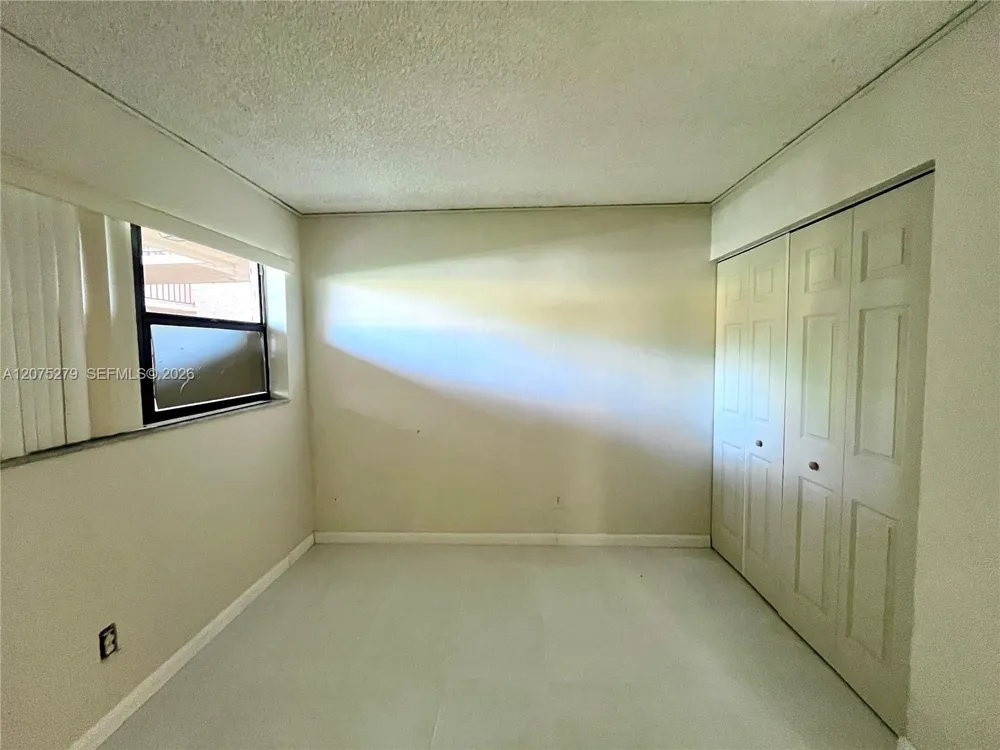 3252 Foxcroft Rd #104 Miramar, FL 33025