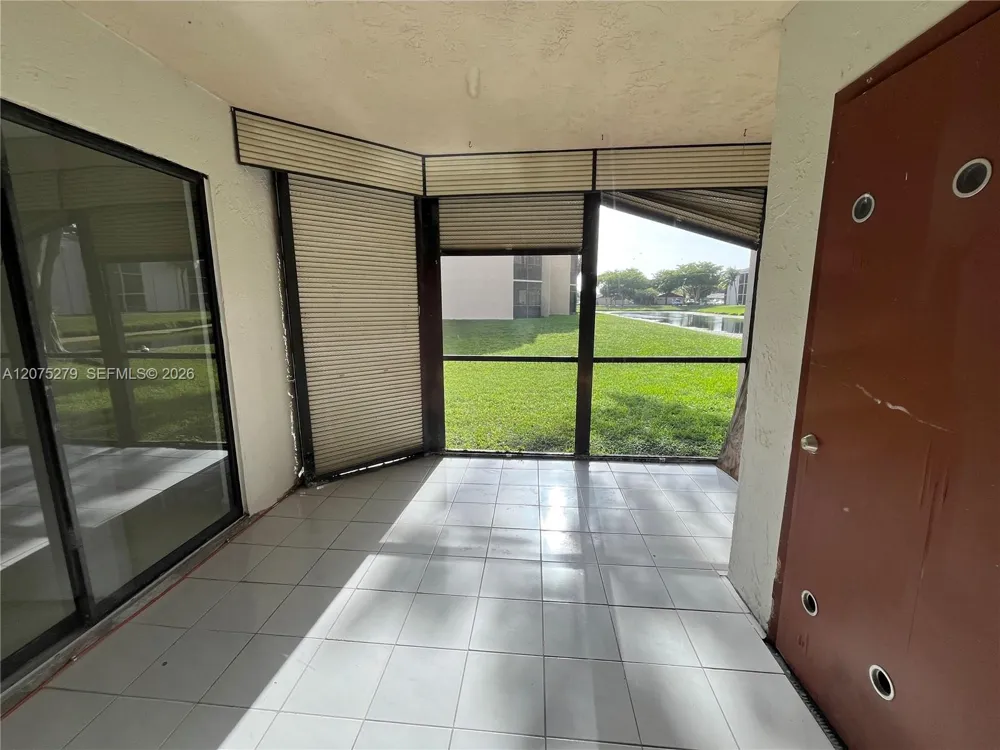 3252 Foxcroft Rd #104 Miramar, FL 33025