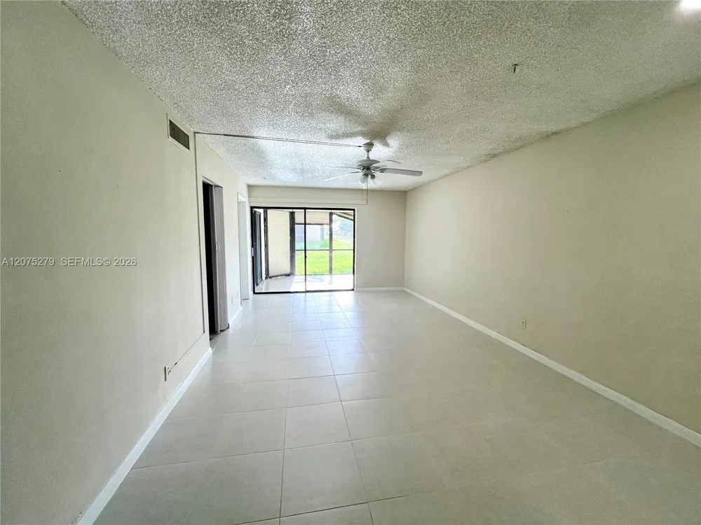 3252 Foxcroft Rd #104 Miramar, FL 33025