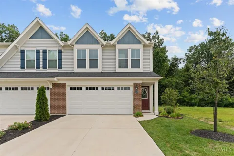 1579 Summerview Lane