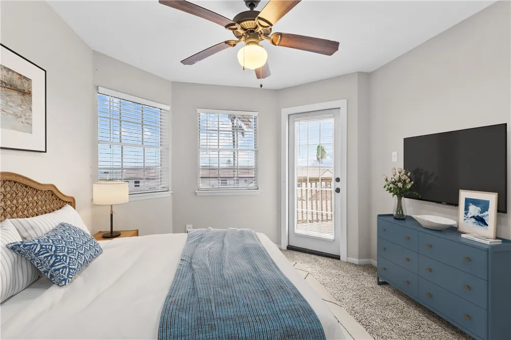 1001 W Bayview Boulevard #D Portland, TX 78374