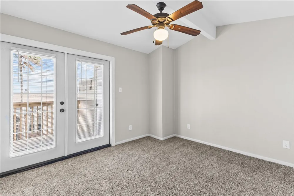 1001 W Bayview Boulevard #D Portland, TX 78374