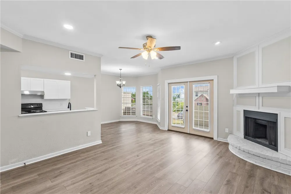 1001 W Bayview Boulevard #D Portland, TX 78374