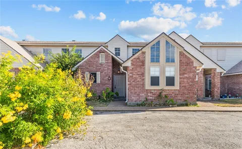 1001 W Bayview Boulevard #D