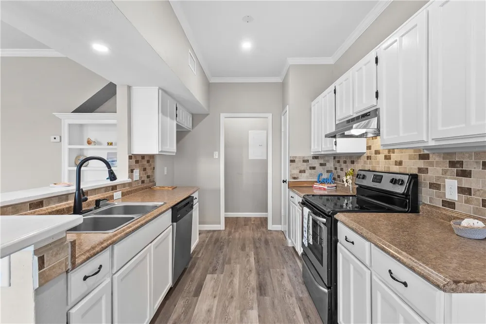 1001 W Bayview Boulevard Portland, TX 78374