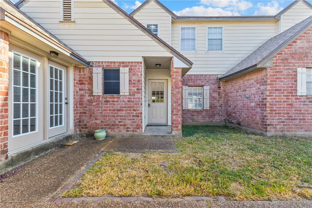 1001 W Bayview Boulevard Portland, TX 78374