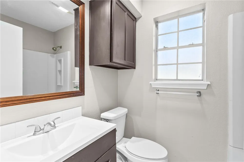 1001 W Bayview Boulevard Portland, TX 78374