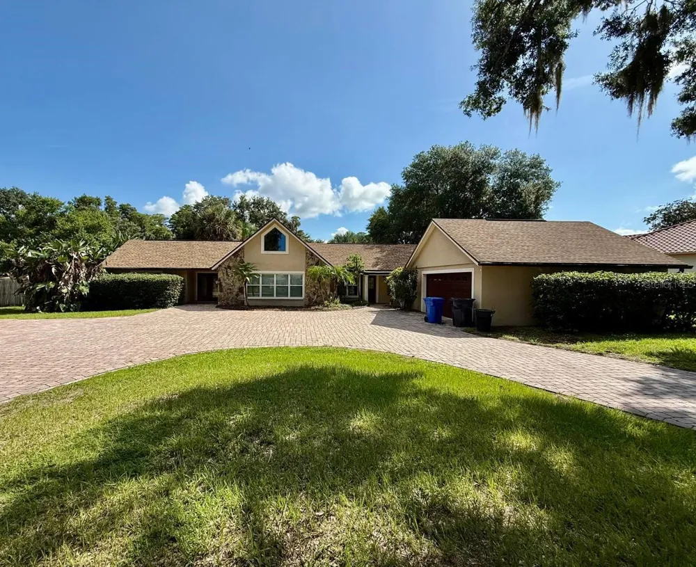 1103 BALLINGER ROAD Lutz, FL 33548