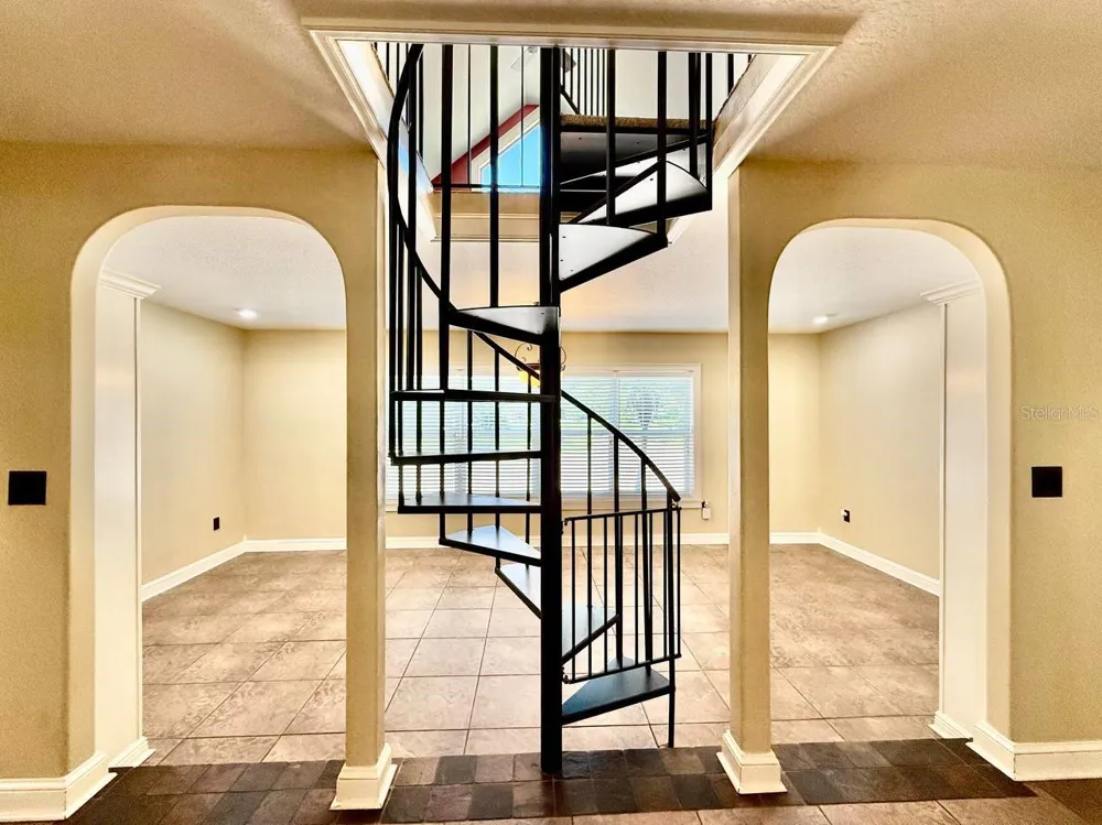 1103 BALLINGER ROAD Lutz, FL 33548