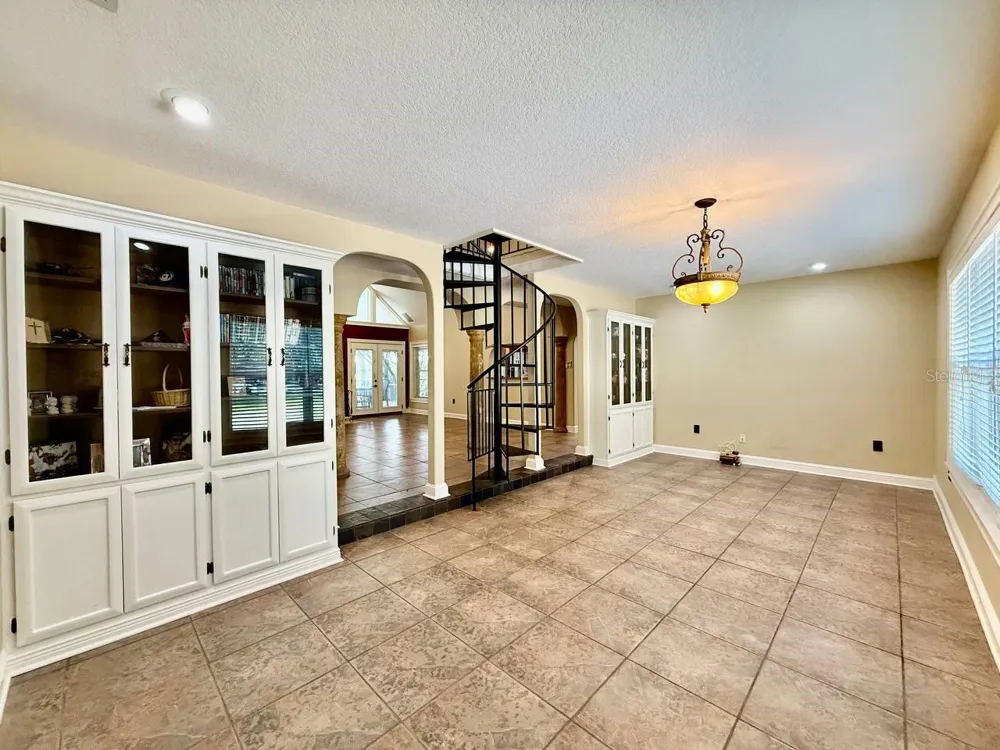 1103 BALLINGER ROAD Lutz, FL 33548