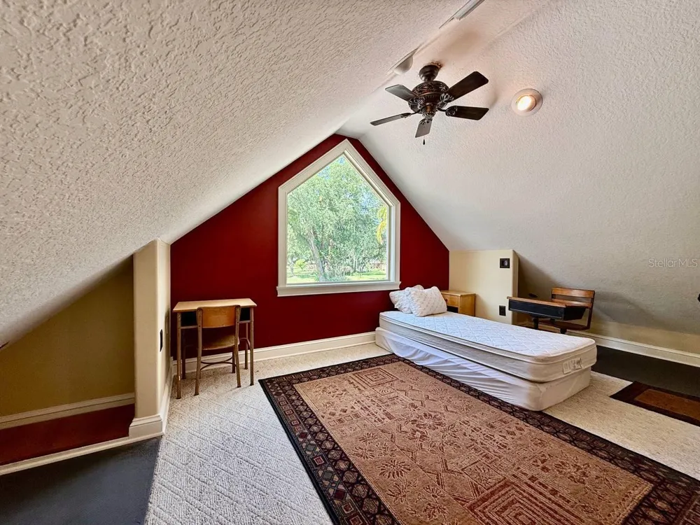 1103 BALLINGER ROAD Lutz, FL 33548