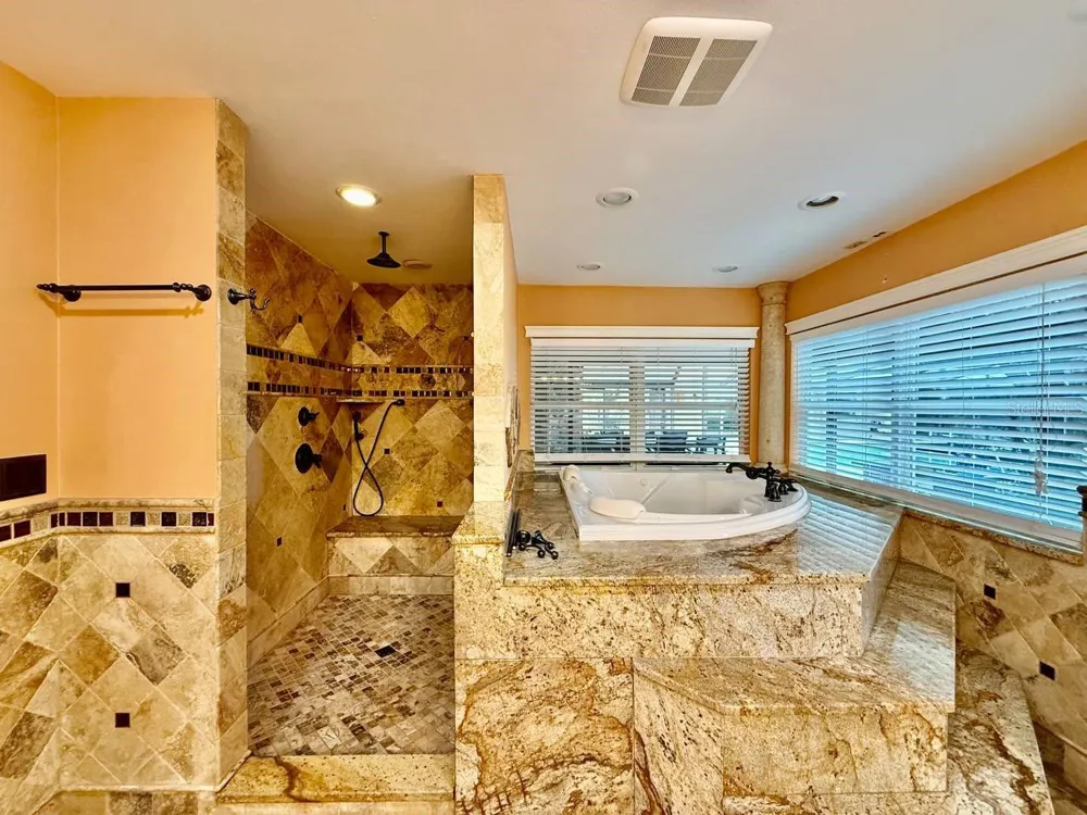 1103 BALLINGER ROAD Lutz, FL 33548