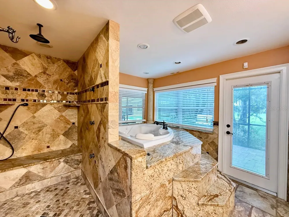 1103 BALLINGER ROAD Lutz, FL 33548