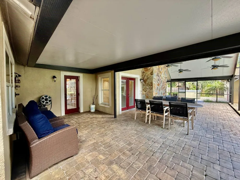 1103 BALLINGER ROAD Lutz, FL 33548