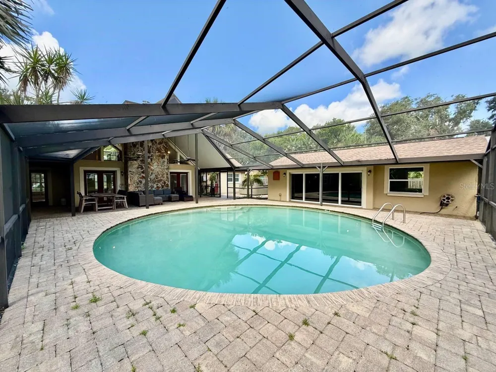 1103 BALLINGER ROAD Lutz, FL 33548