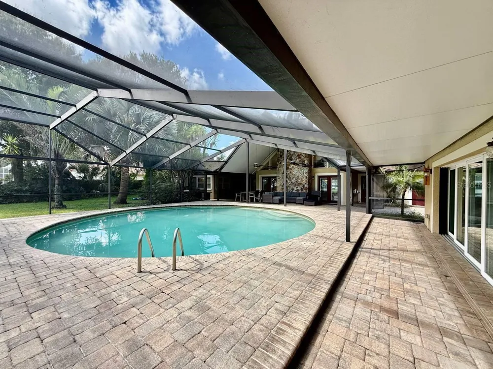 1103 BALLINGER ROAD Lutz, FL 33548