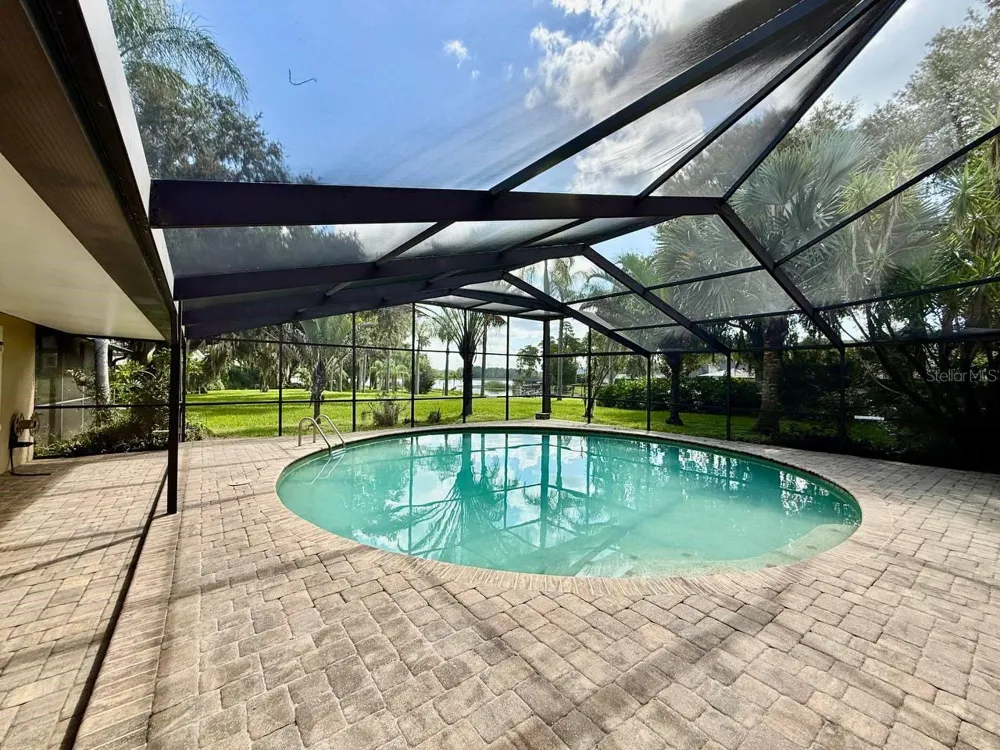 1103 BALLINGER ROAD Lutz, FL 33548