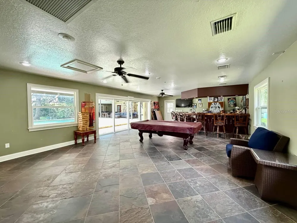1103 BALLINGER ROAD Lutz, FL 33548