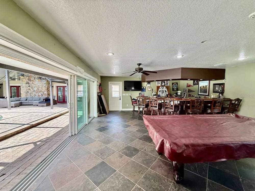 1103 BALLINGER ROAD Lutz, FL 33548