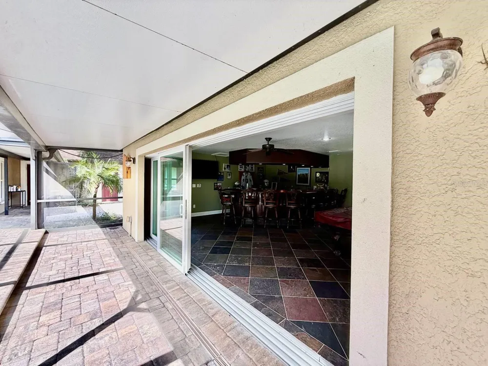 1103 BALLINGER ROAD Lutz, FL 33548