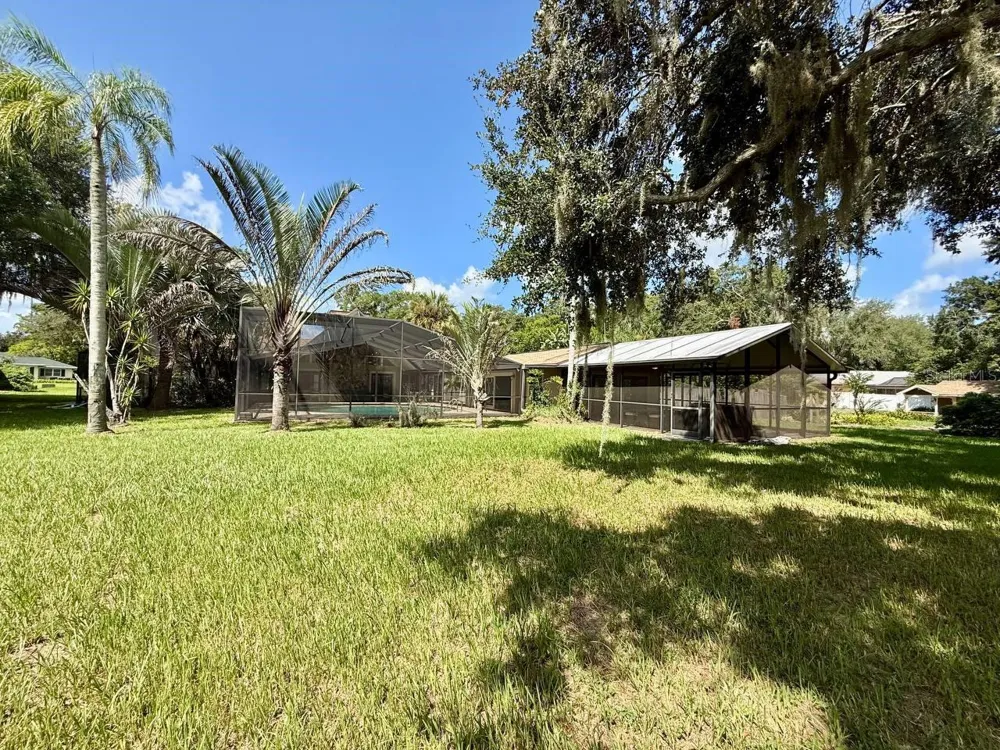 1103 BALLINGER ROAD Lutz, FL 33548