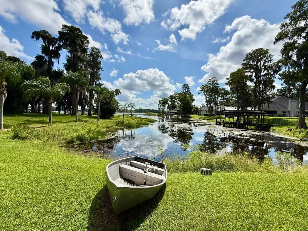 1103 BALLINGER ROAD Lutz, FL 33548