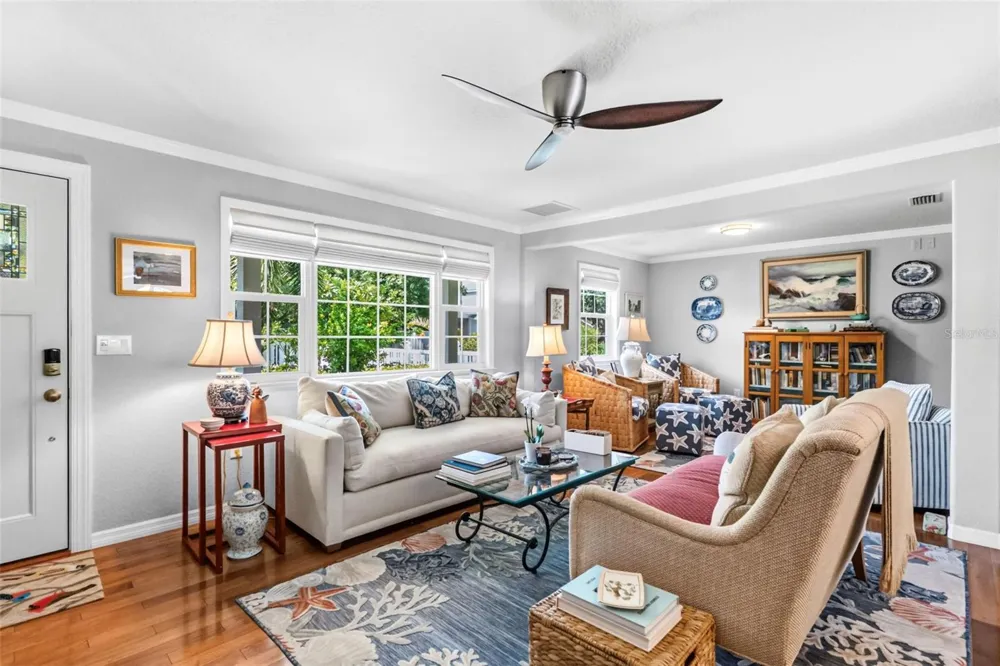1907 MAGNOLIA STREET Sarasota, FL 34239