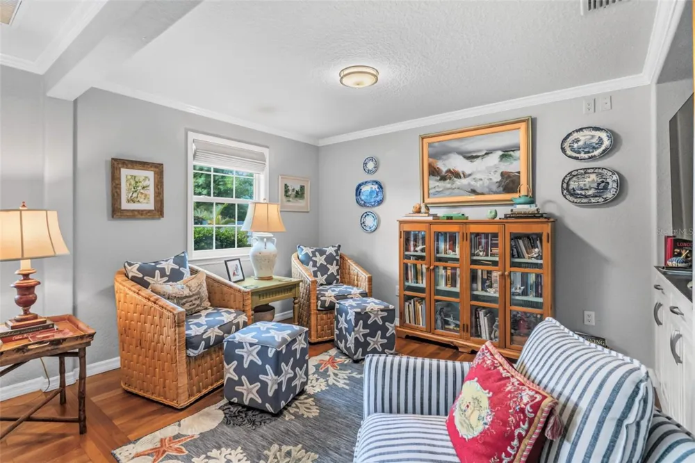 1907 MAGNOLIA STREET Sarasota, FL 34239