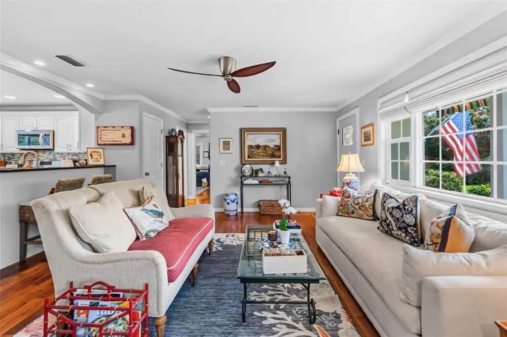 1907 MAGNOLIA STREET Sarasota, FL 34239