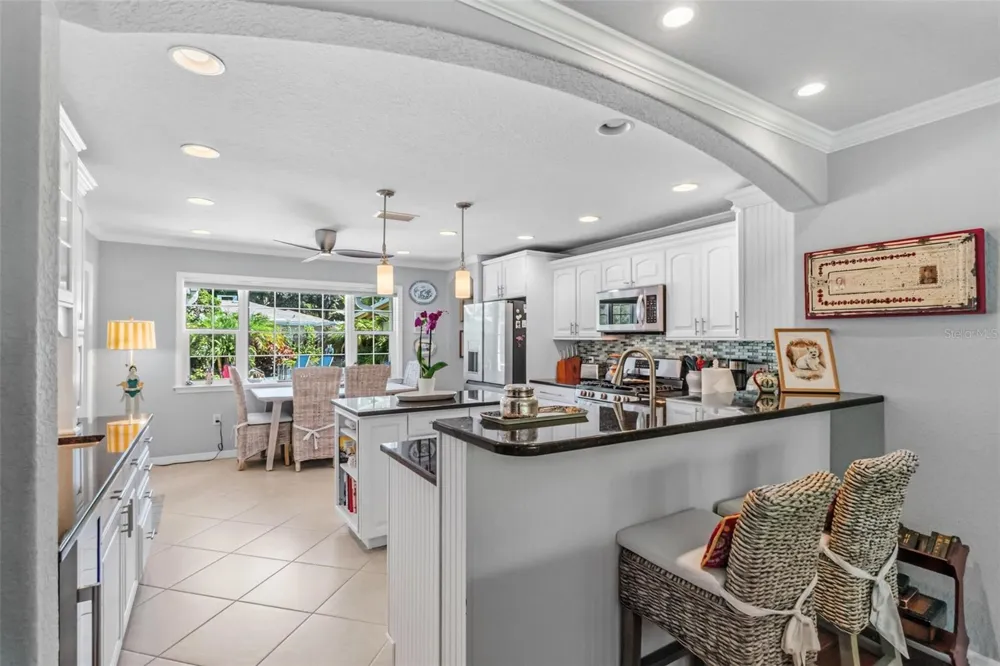 1907 MAGNOLIA STREET Sarasota, FL 34239