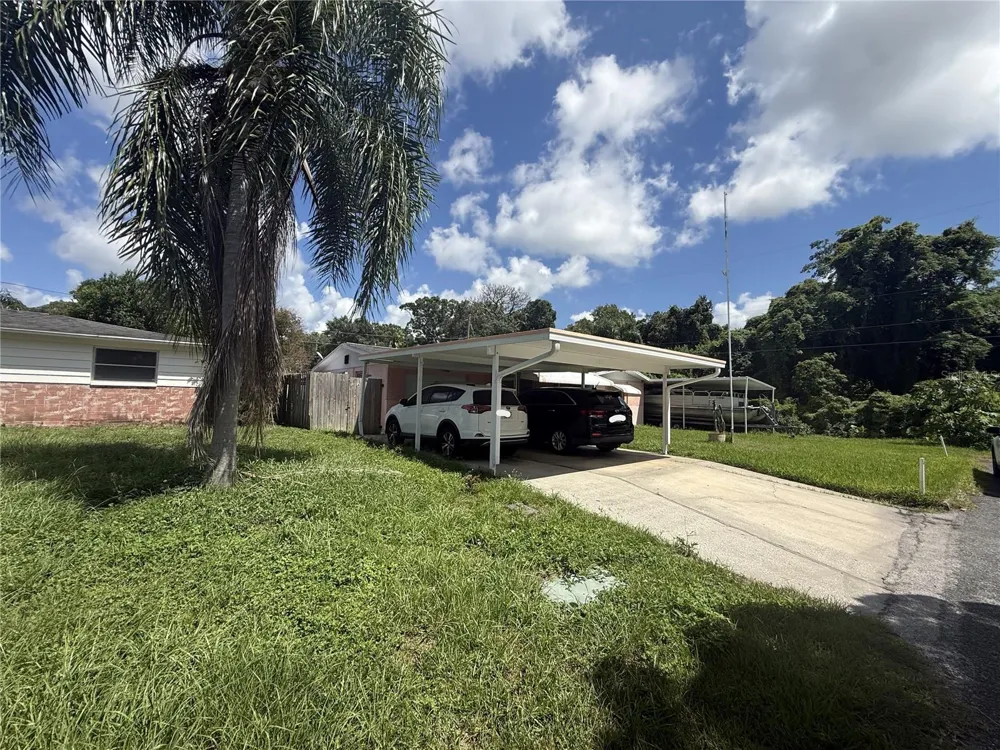 1650 AQUA LANE Holiday, FL 34691