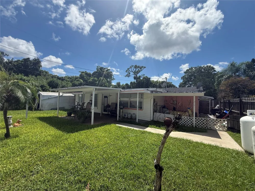 1650 AQUA LANE Holiday, FL 34691