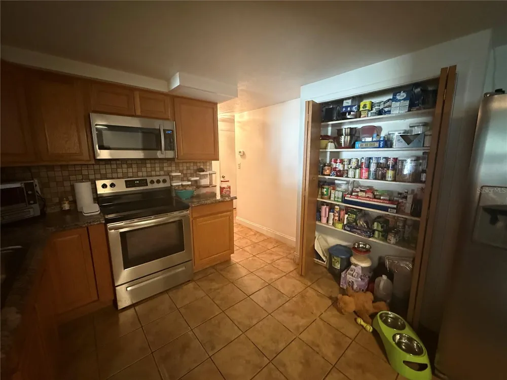 1650 AQUA LANE Holiday, FL 34691