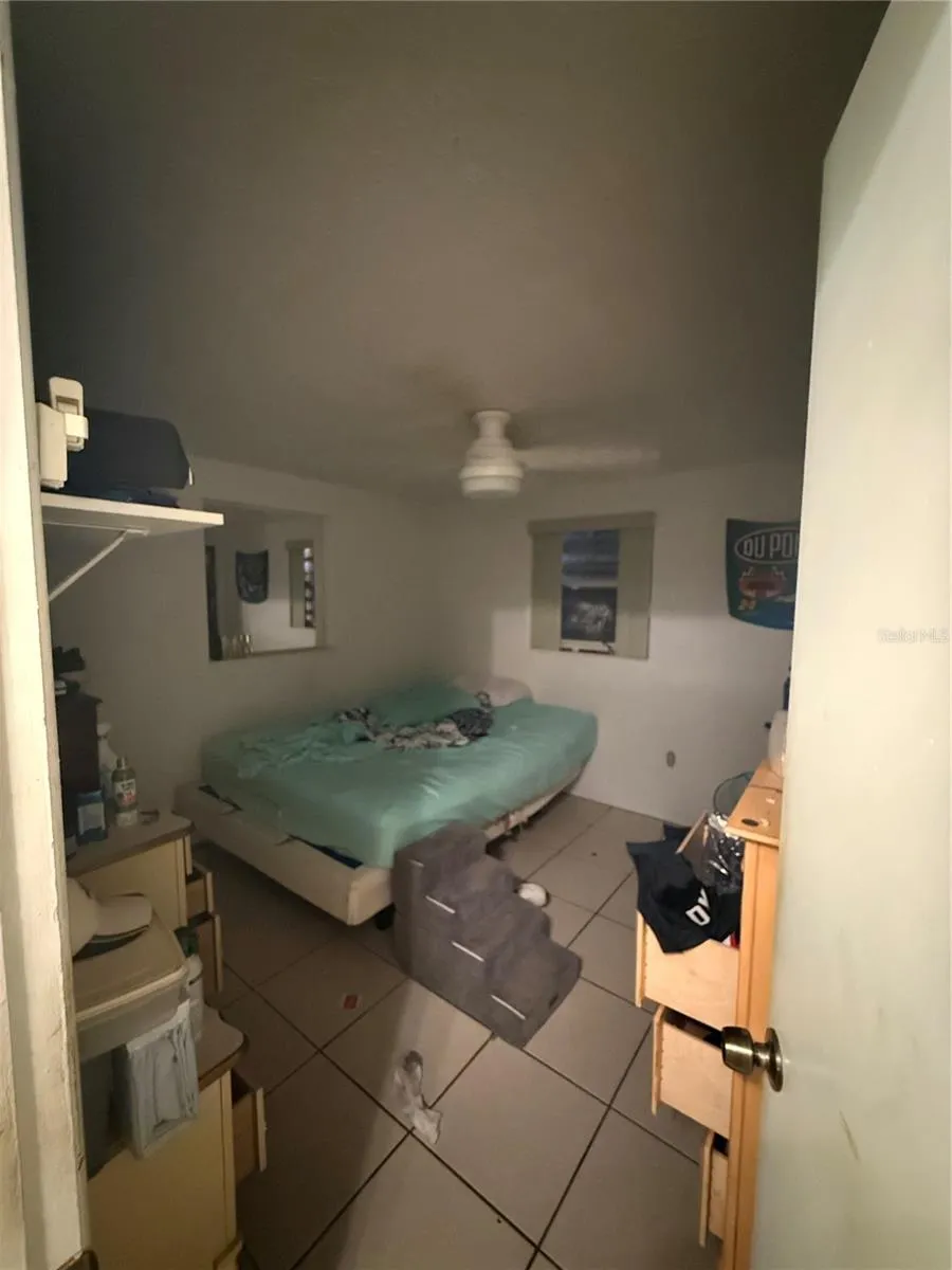 1650 AQUA LANE Holiday, FL 34691