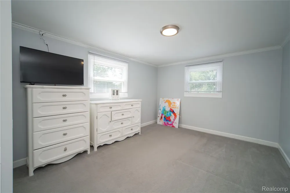 31115 Tiverton Street Farmington Hills City, MI 48331
