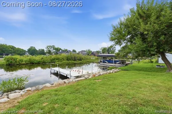 4824 Clinton Drive Independence Charter Township, MI 48346