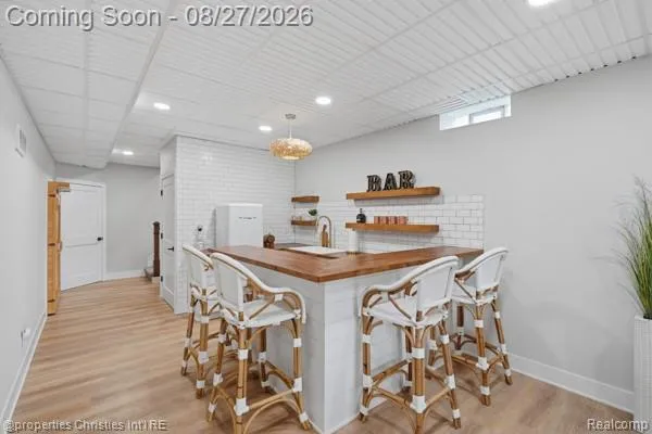 4824 Clinton Drive Independence Charter Township, MI 48346