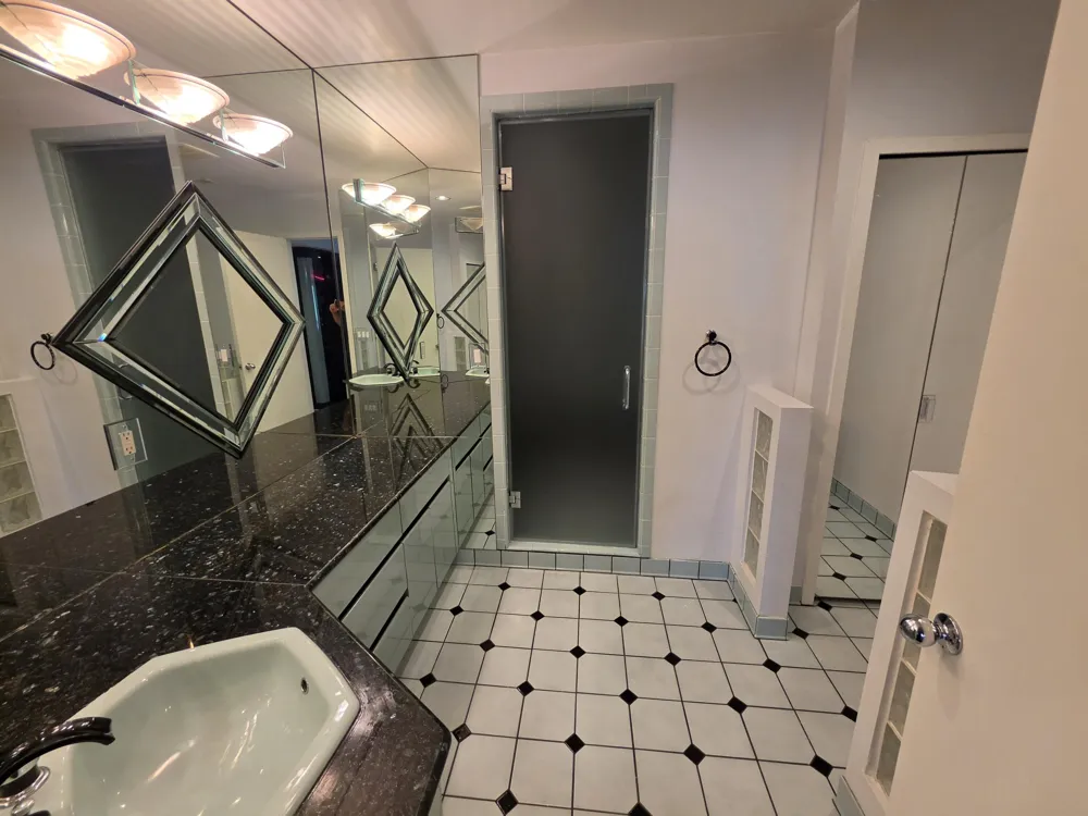 6122 Trailwood Lane West Bloomfield Charter Township, MI 48322