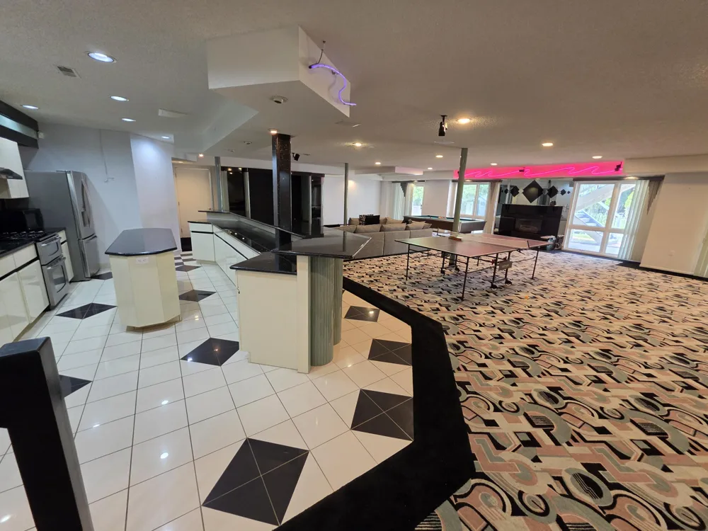 6122 Trailwood Lane West Bloomfield Charter Township, MI 48322