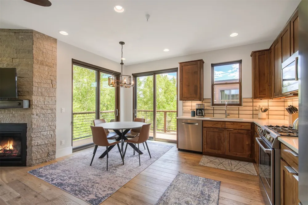 1070 Blue River Parkway #302 Silverthorne, CO 80498