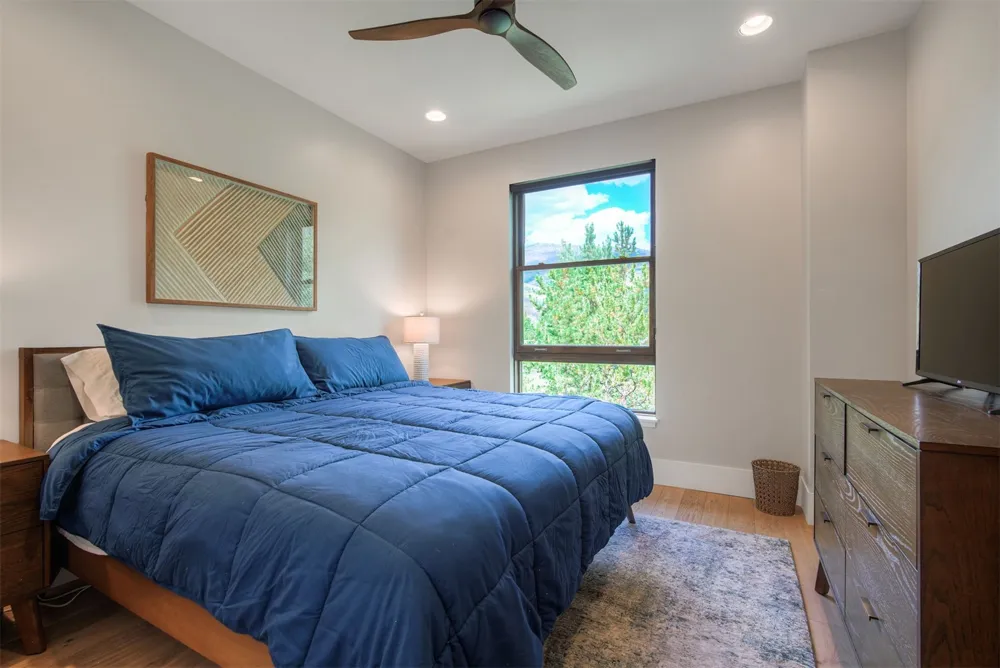 1070 Blue River Parkway #302 Silverthorne, CO 80498
