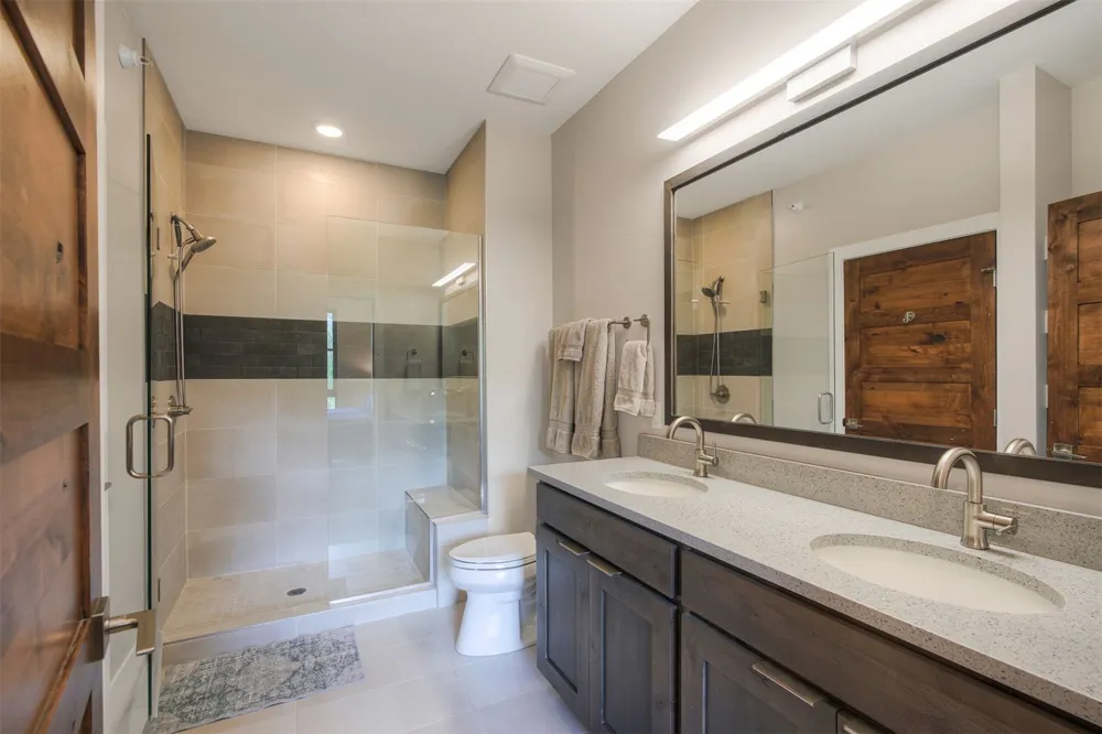 1070 Blue River Parkway #302 Silverthorne, CO 80498