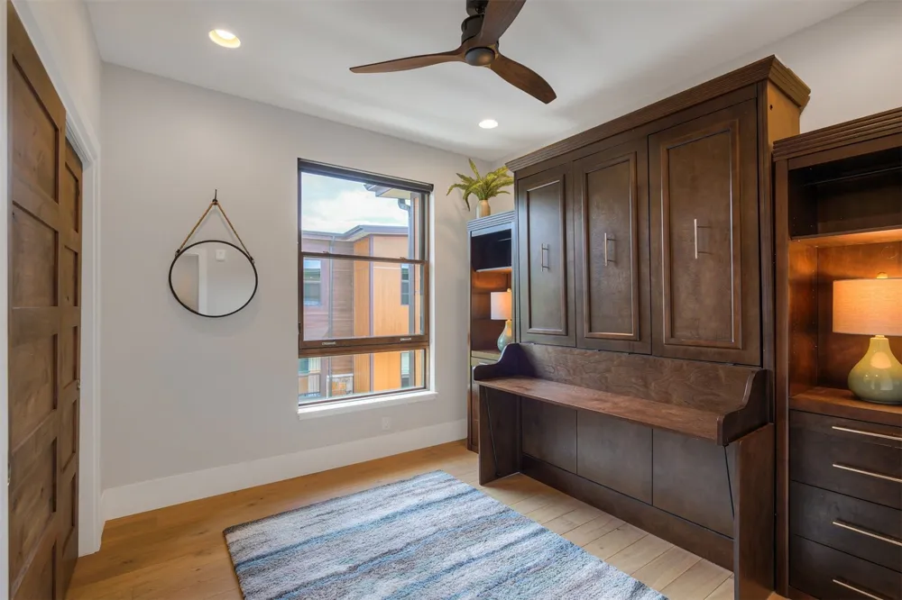 1070 Blue River Parkway #302 Silverthorne, CO 80498