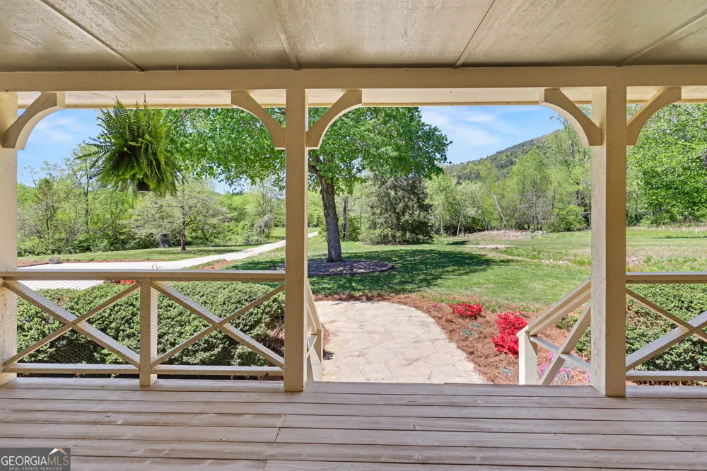784 Wolffork Church RD Rabun Gap, GA 30568