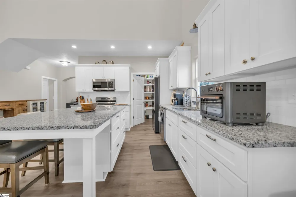 112 Portland Circle Greenwood, SC 29649
