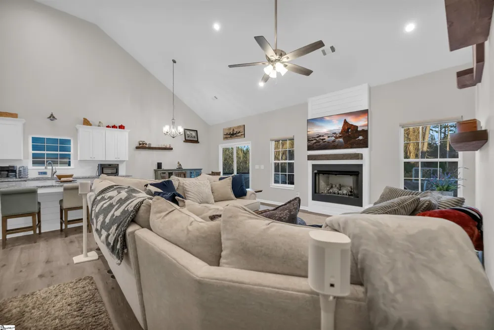 112 Portland Circle Greenwood, SC 29649