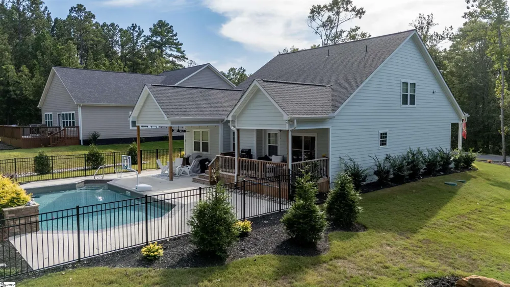 112 Portland Circle Greenwood, SC 29649