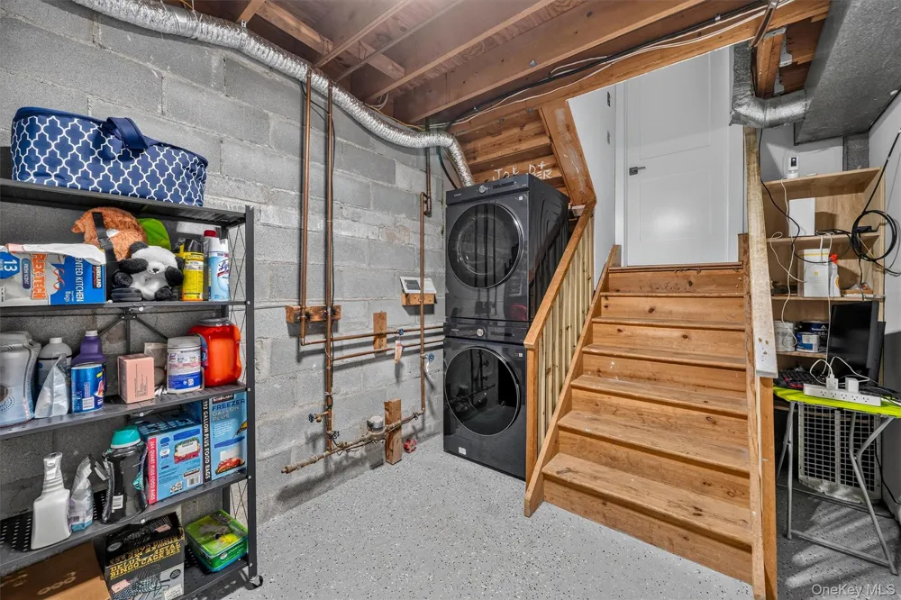 109 Woods End Road Chappaqua, NY 10514